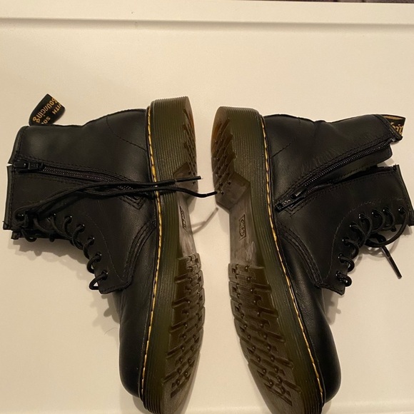 JUNIOR 1460 SOFTY T LEATHER LACE UP BOOTS Size 3 - Picture 3 of 12